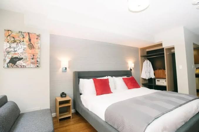 Hotel 32 32 All 2