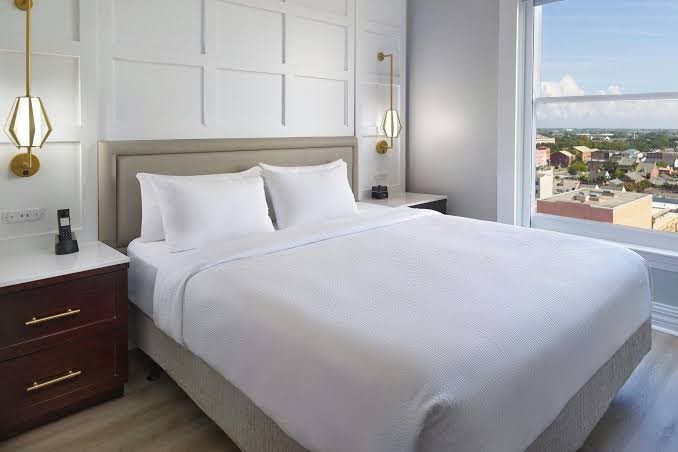 Courtyard by Marriott New Orleans French Quarter/Iberville All 4