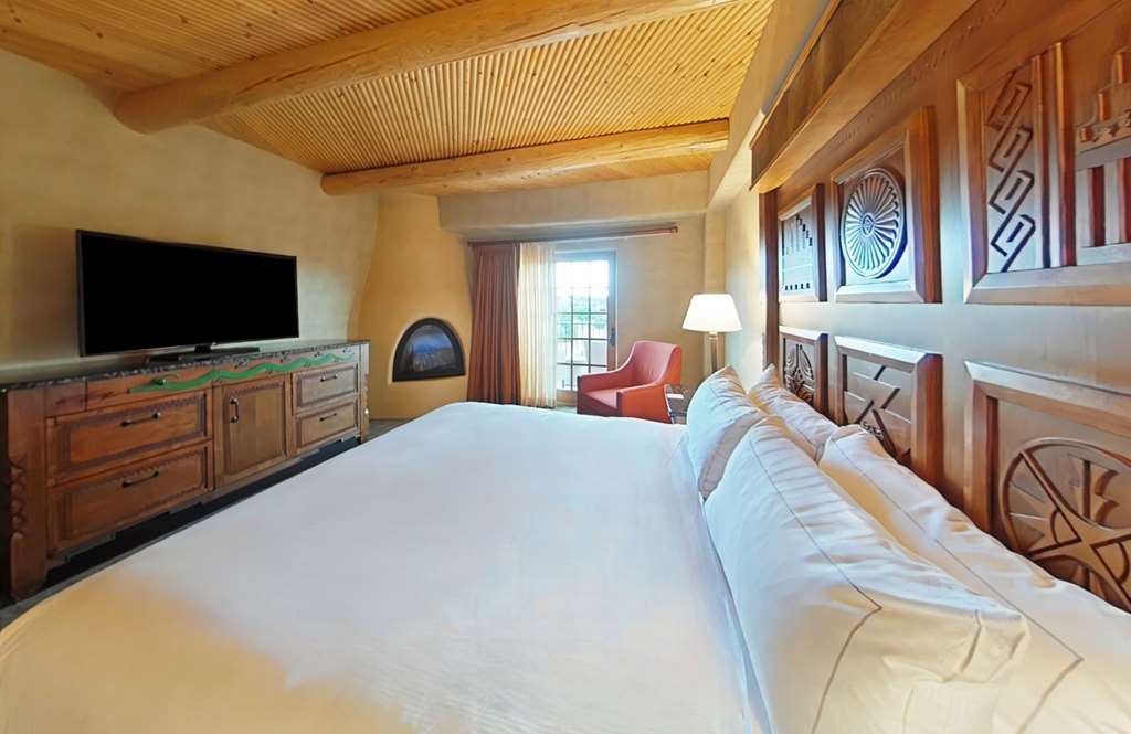 Hilton Santa Fe Buffalo Thunder Rooms 4