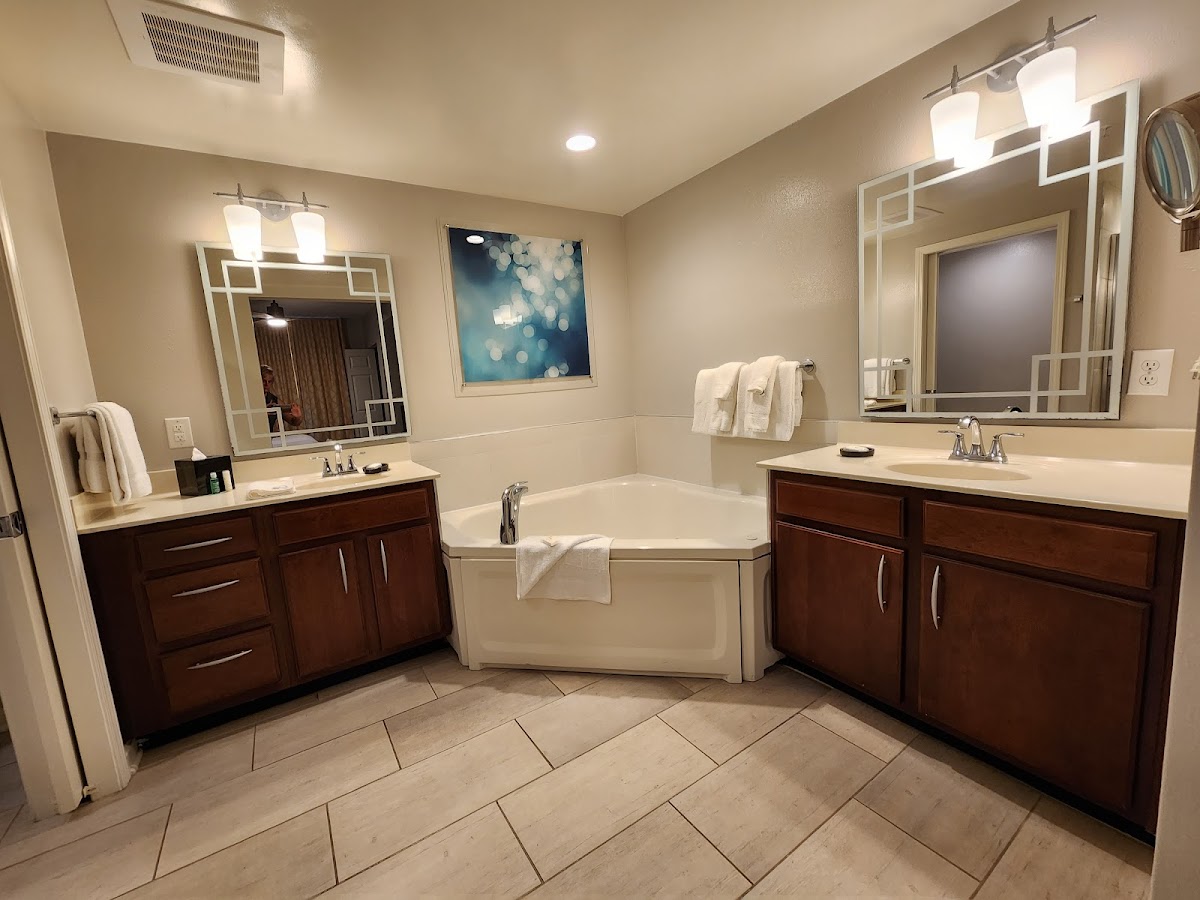 Club Wyndham Ocean Boulevard Rooms 2
