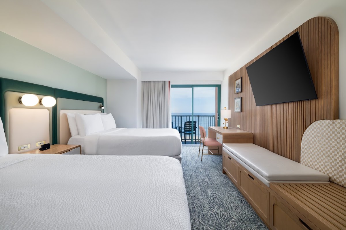 Holiday Inn & Suites Virginia Beach - North Beach by IHG All 2