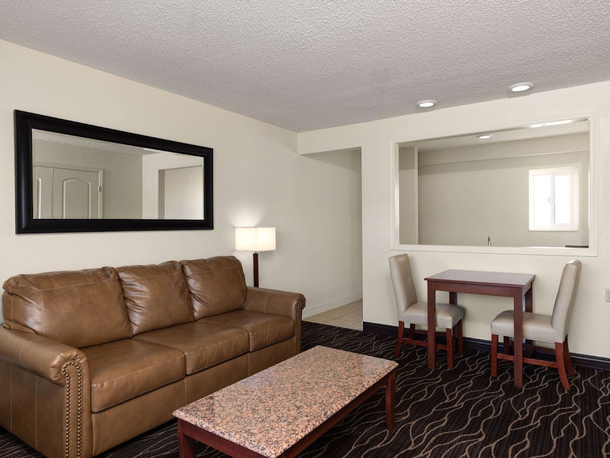 Ramada by Wyndham Elko Hotel at Stockmen's Casino All 3