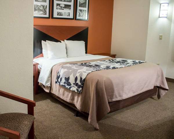 Sleep Inn Pelham Oak Mountain Rooms 3