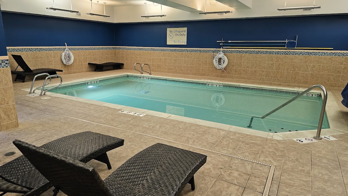Hampton Inn & Suites Tacoma Rooms 3