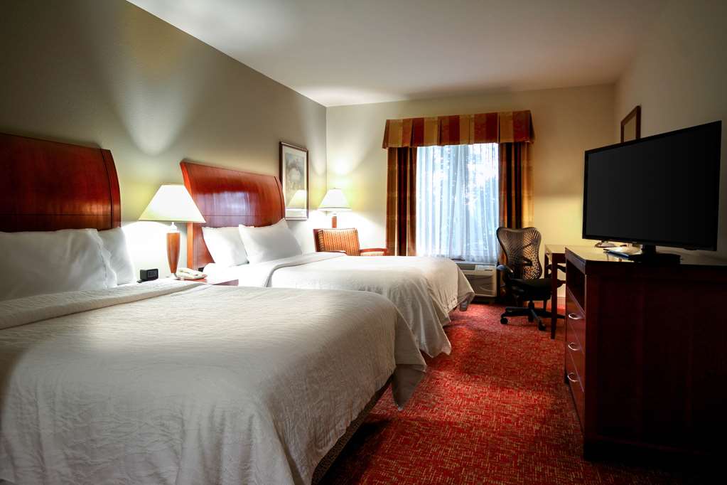 Hilton Garden Inn Elkhart All 2