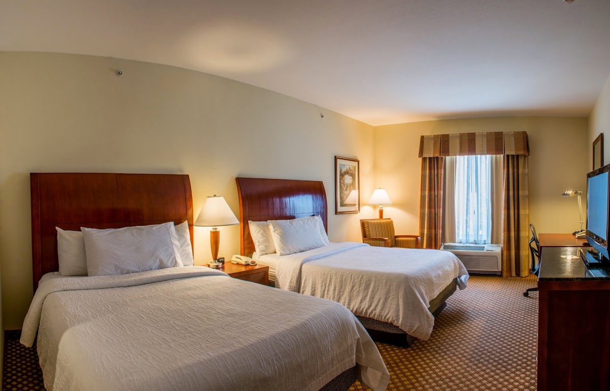 Hilton Garden Inn Elkhart Rooms 1