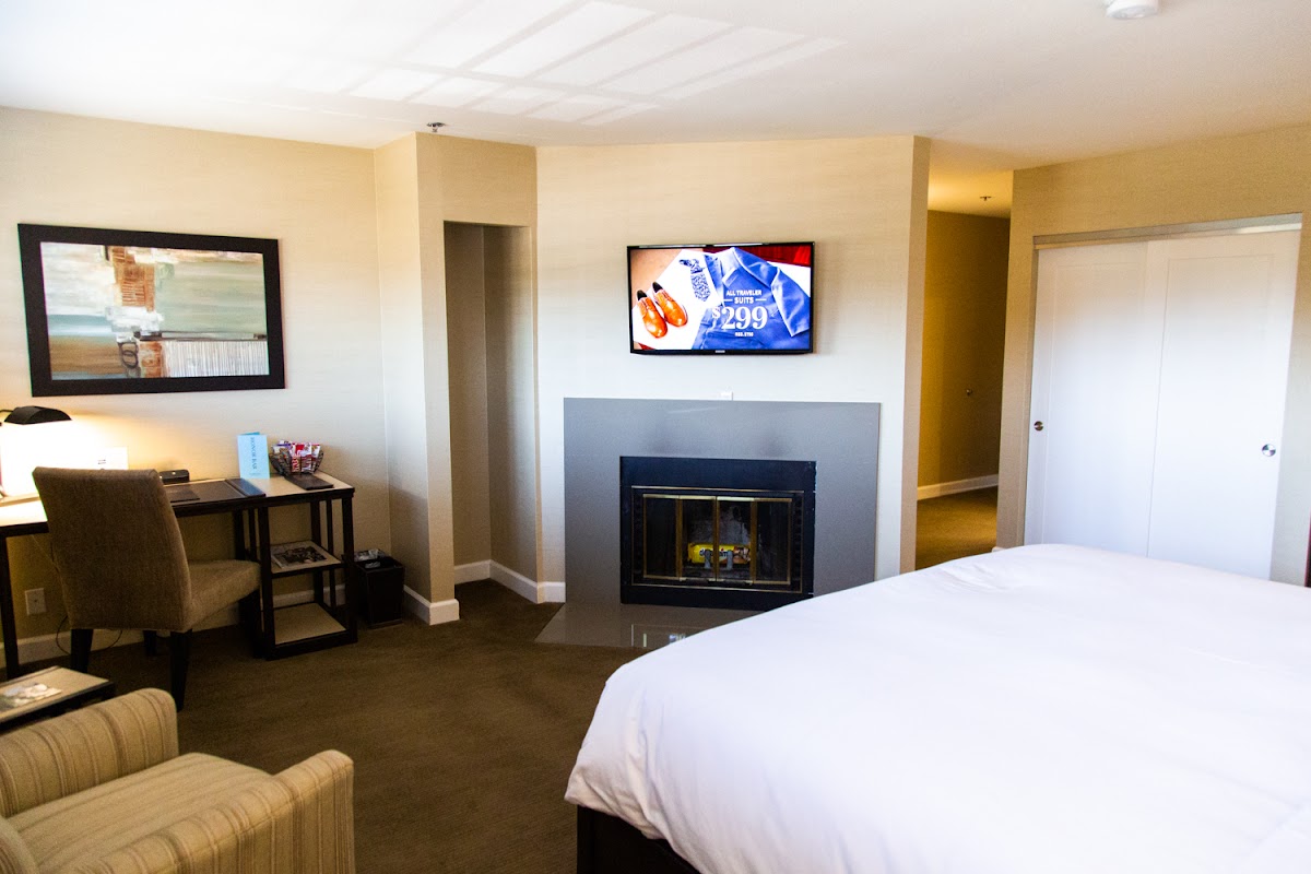 The Cupertino Hotel Rooms 3