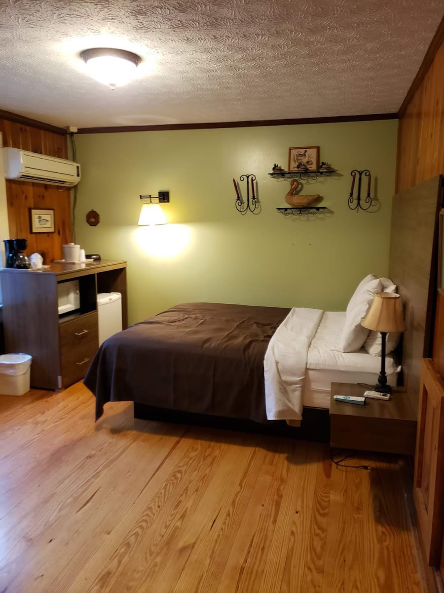 Smoky Falls Lodge All 2