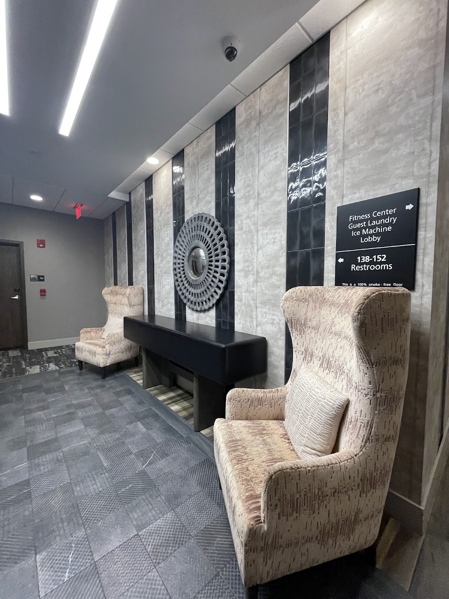 Hampton Inn Boston Logan Airport Chelsea All 3