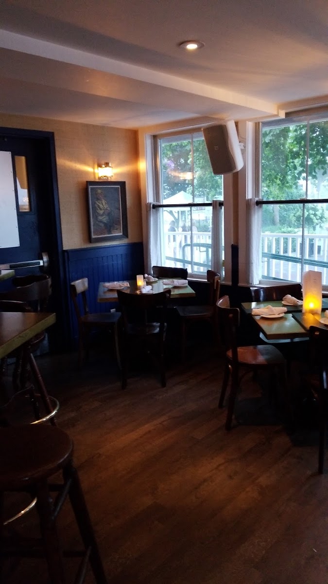 The Crown & Anchor Rooms 2