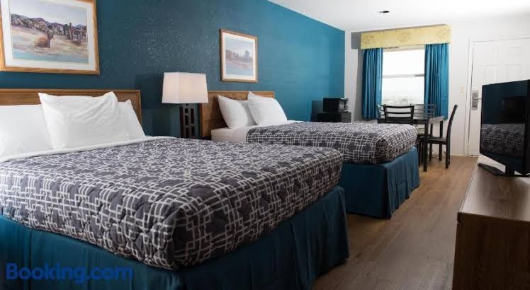 Riata Inn Presidio All 3