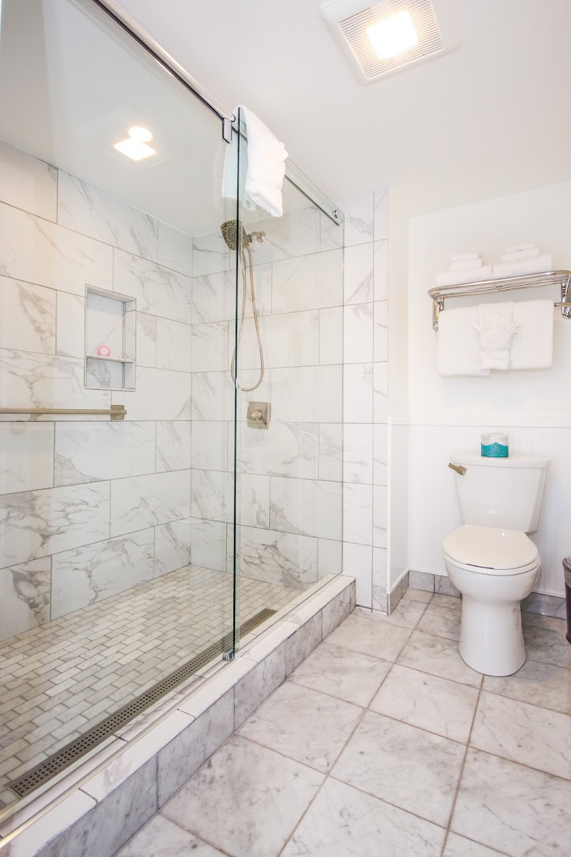 Lilac Tree Suites Rooms 1