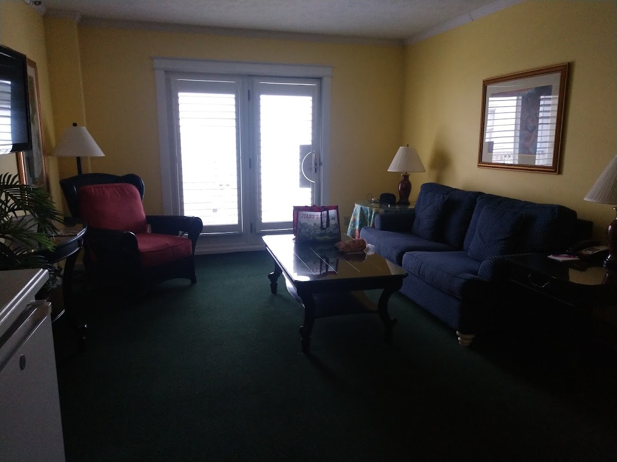 Lilac Tree Suites Rooms 3
