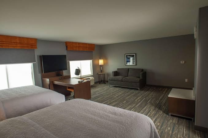 Hampton Inn & Suites Rapid City Rushmore Rooms 5