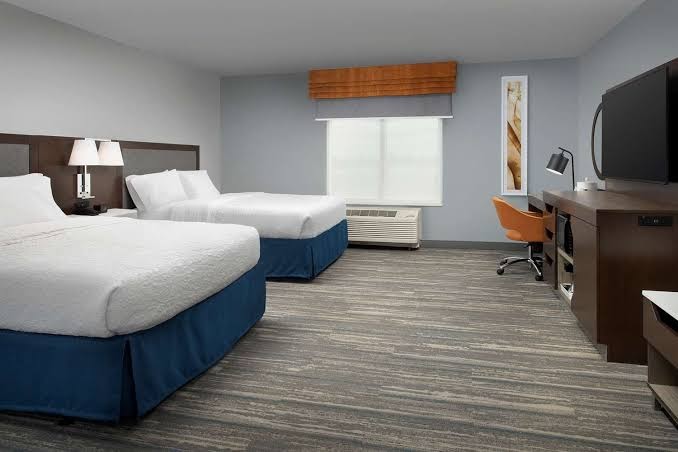 Hampton Inn & Suites Rapid City Rushmore All 3
