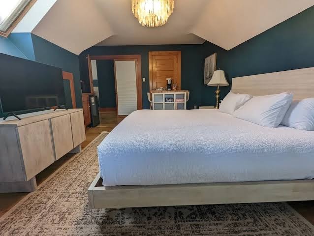 Historic GG Barnum Mansion by Heirloom Boutique Collection Rooms 5
