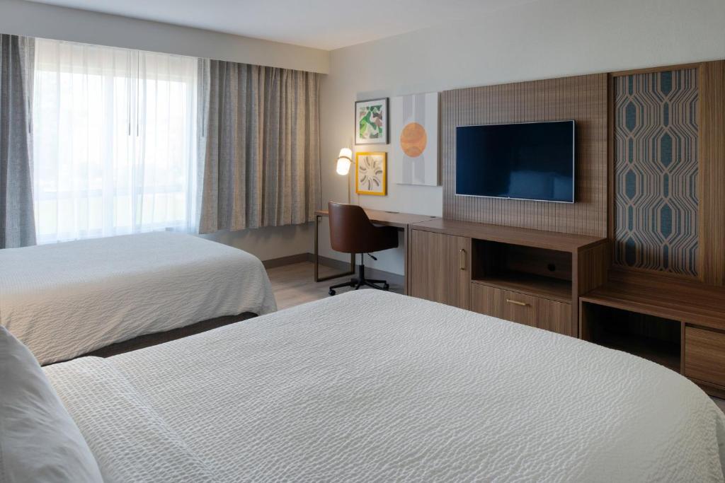 Holiday Inn Rock Hill by IHG All 5