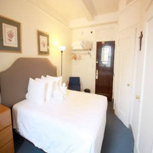 The Leo House Rooms 2