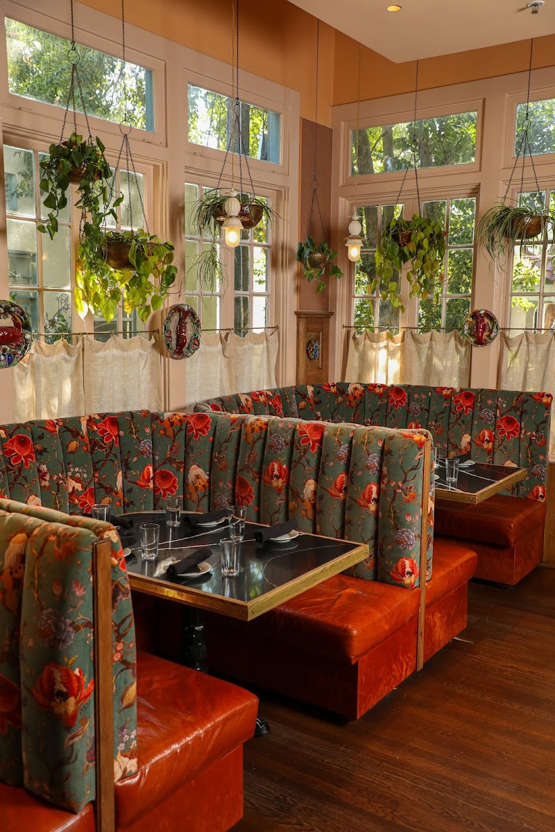 The Chloe Rooms 4