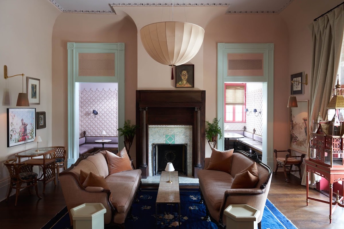 The Chloe Rooms 5