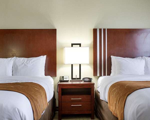 Comfort Suites Greenwood All 5