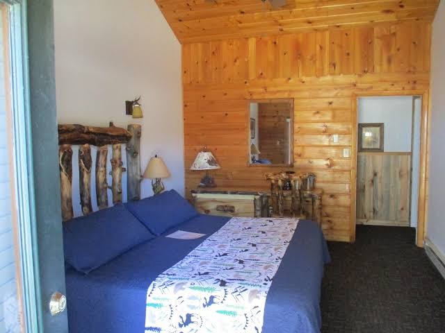 Yellowstone Valley Inn & RV Park All 4