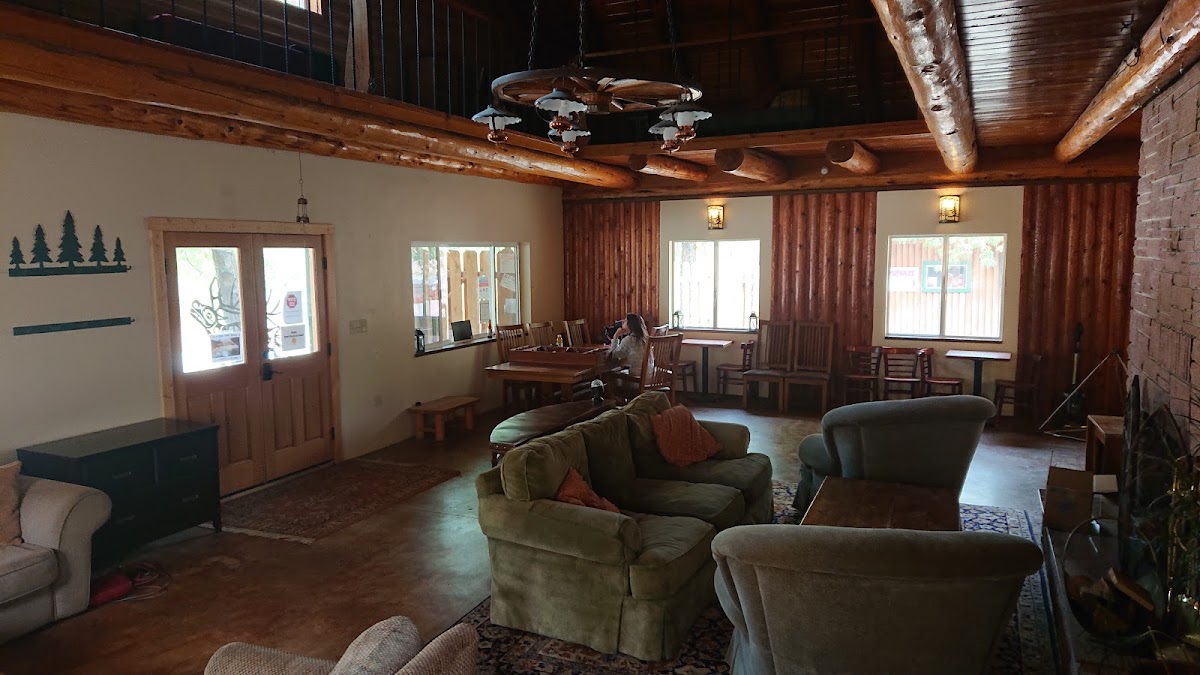 Trinity Hot Springs Rooms 2