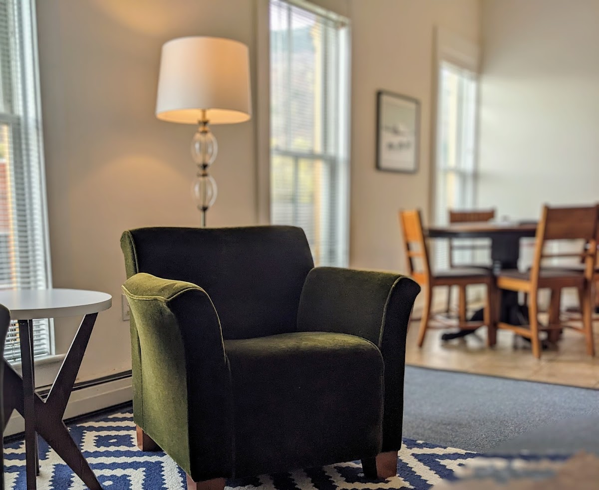 Bristol Suites Rooms 5