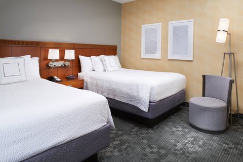 Courtyard by Marriott Lexington North Rooms 4