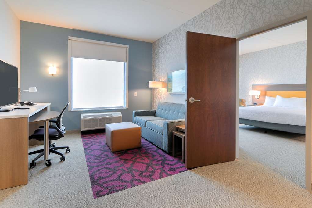 Home2 Suites by Hilton Alcoa Knoxville Airport Rooms 2