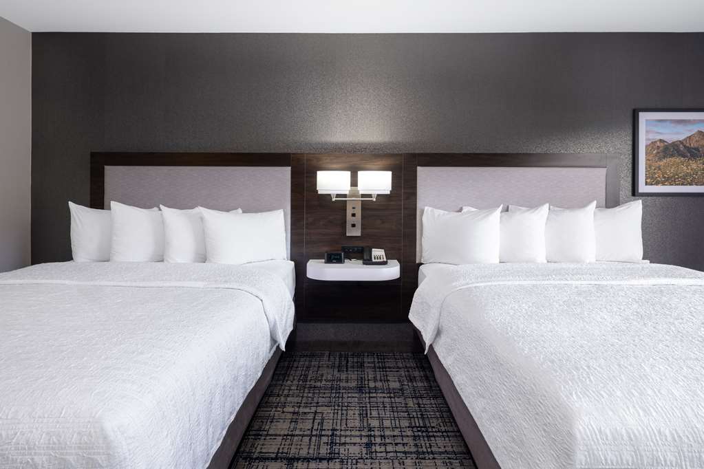 Hampton Inn & Suites Agoura Hills All 1