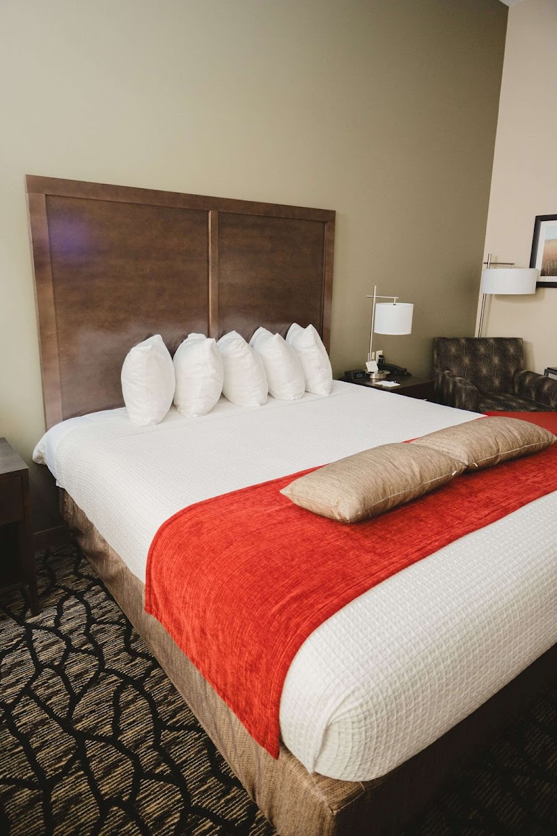 Best Western Plus Lakeview Hotel All 3