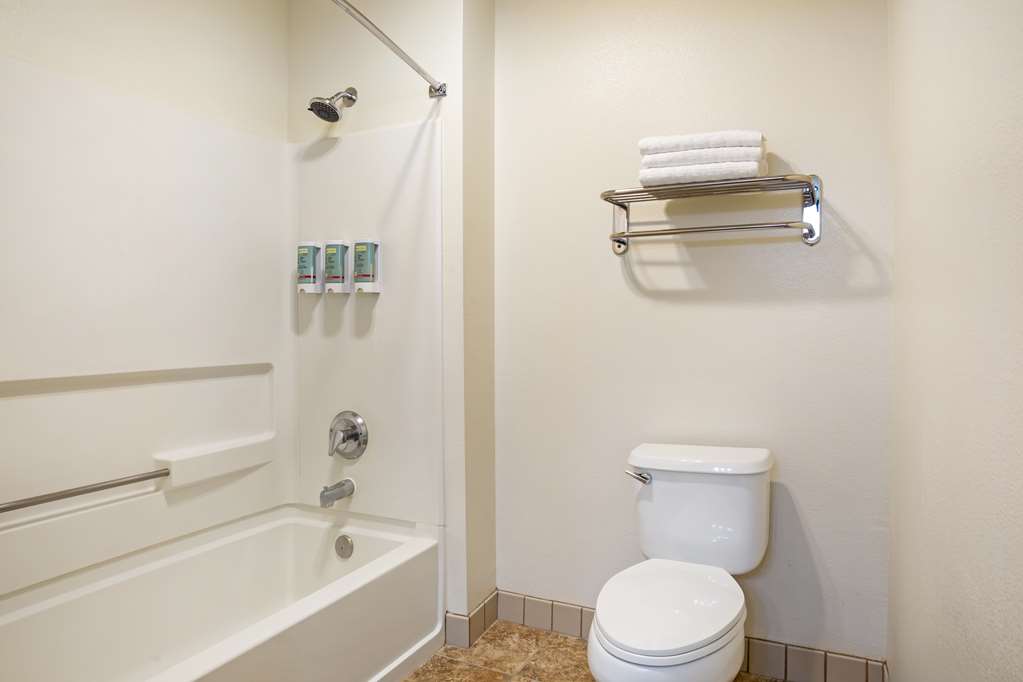 Best Western Clovis Cole Rooms 2