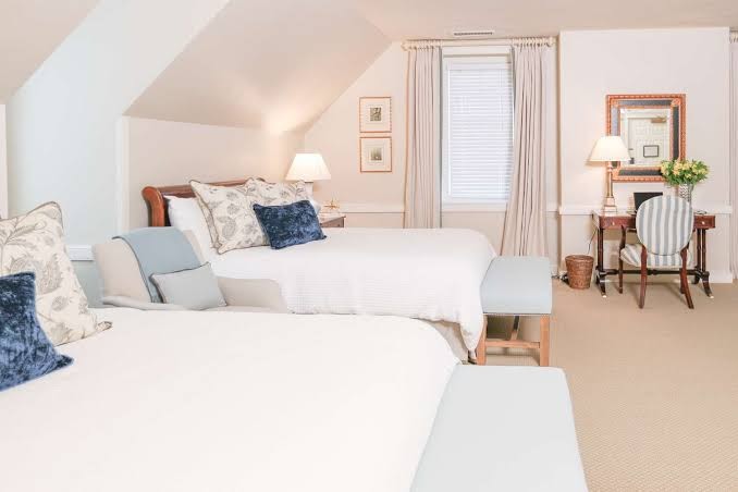 Rizzo Center, a Destination by Hyatt Hotel Rooms 5