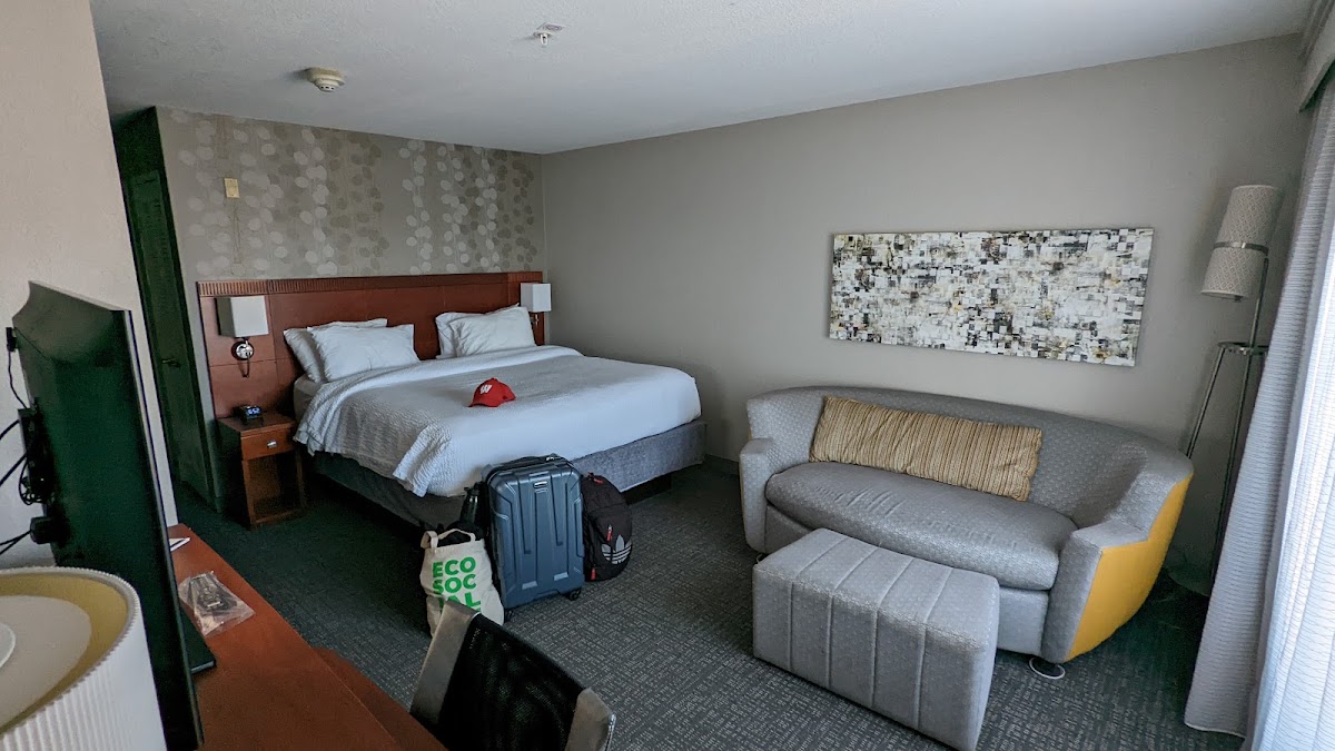 Courtyard by Marriott Chico All 5