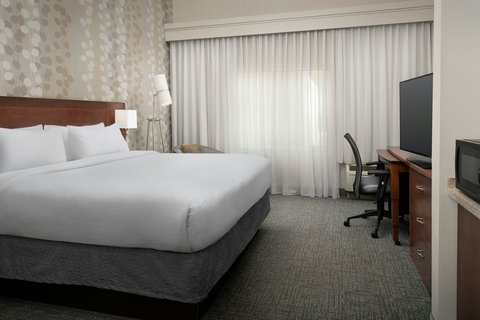 Courtyard by Marriott Chico All 2