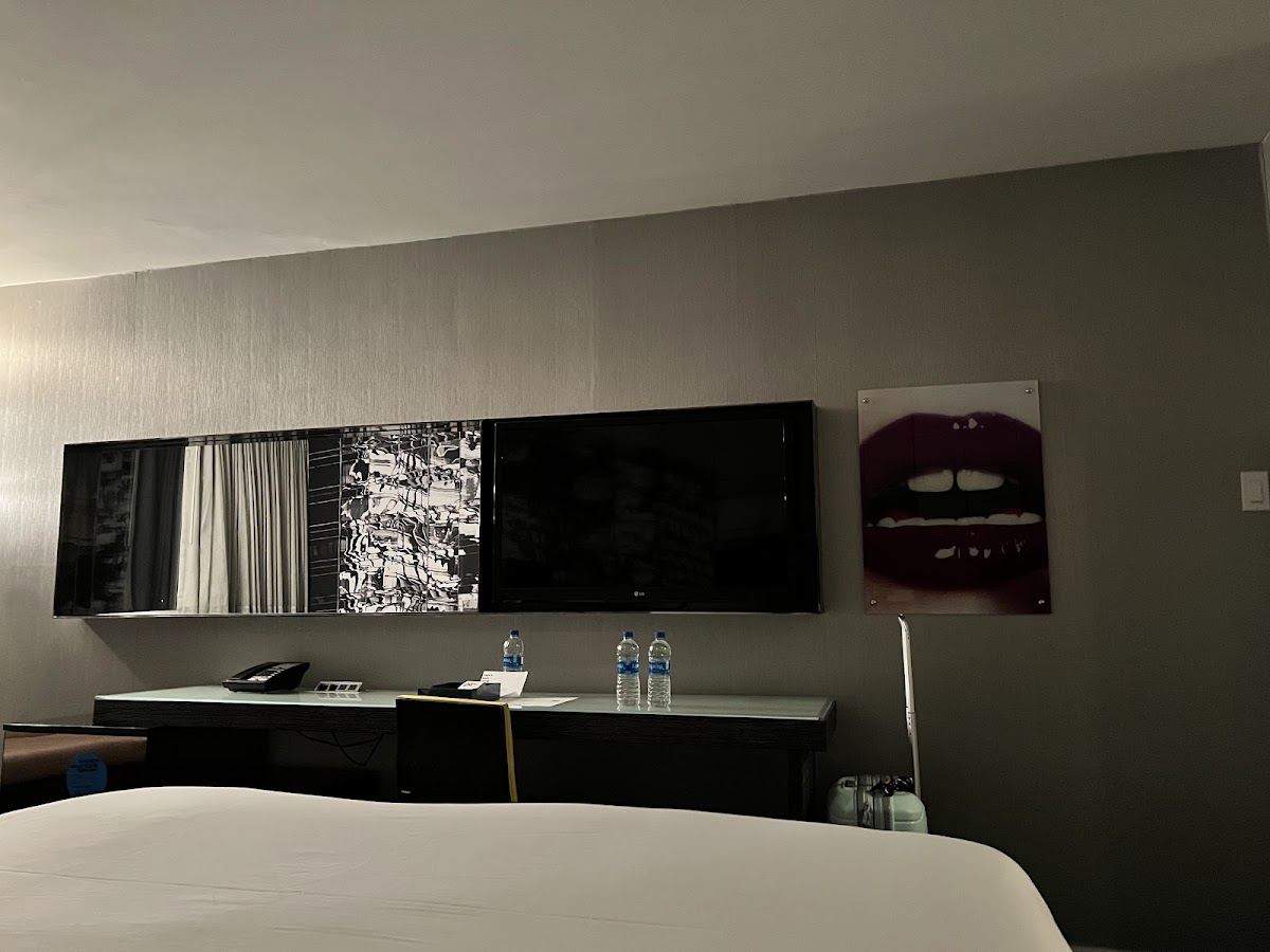 The Wade Rooms 5