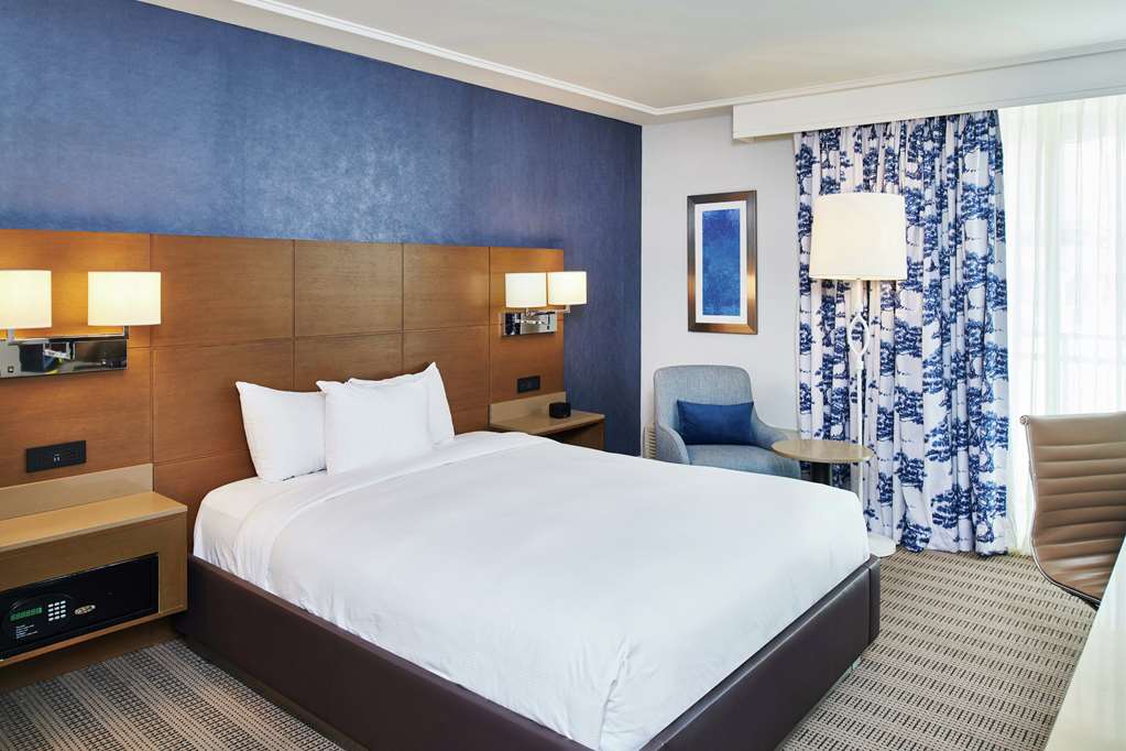 DoubleTree by Hilton Hotel Torrance - South Bay Rooms 1
