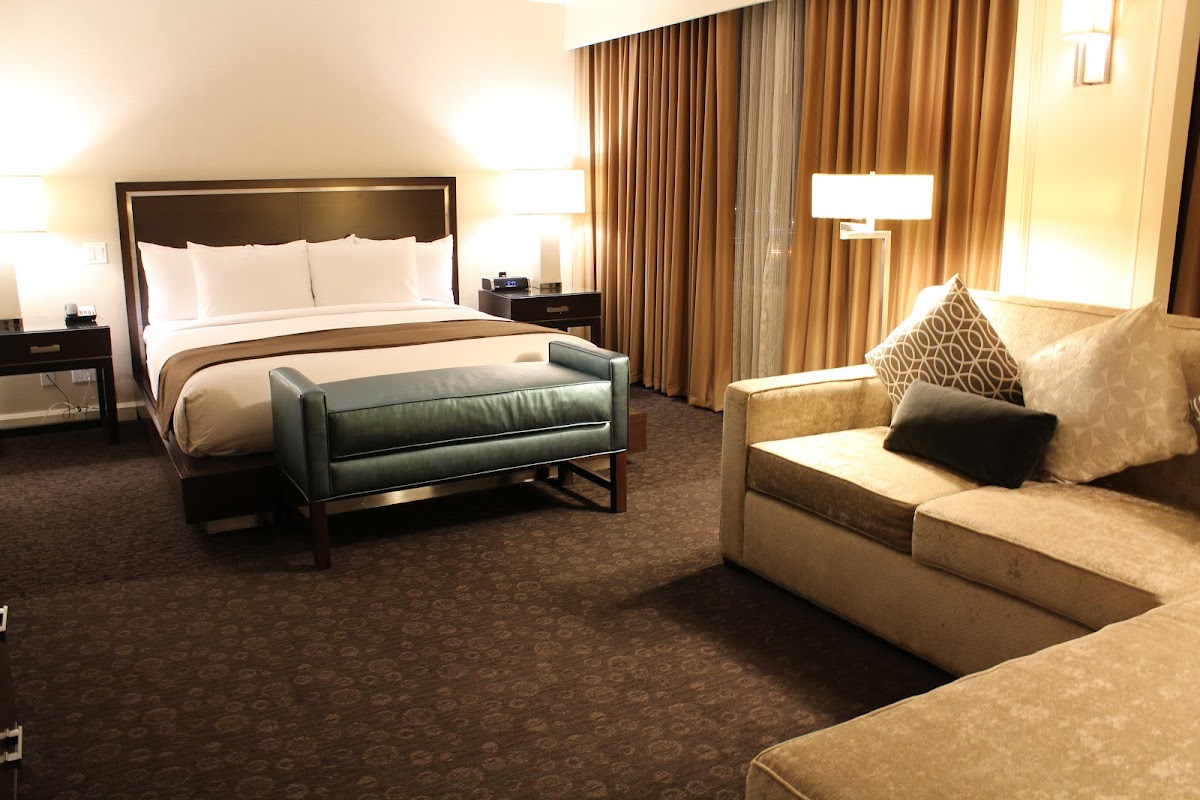 DoubleTree by Hilton Hotel Los Angeles Downtown Rooms 4