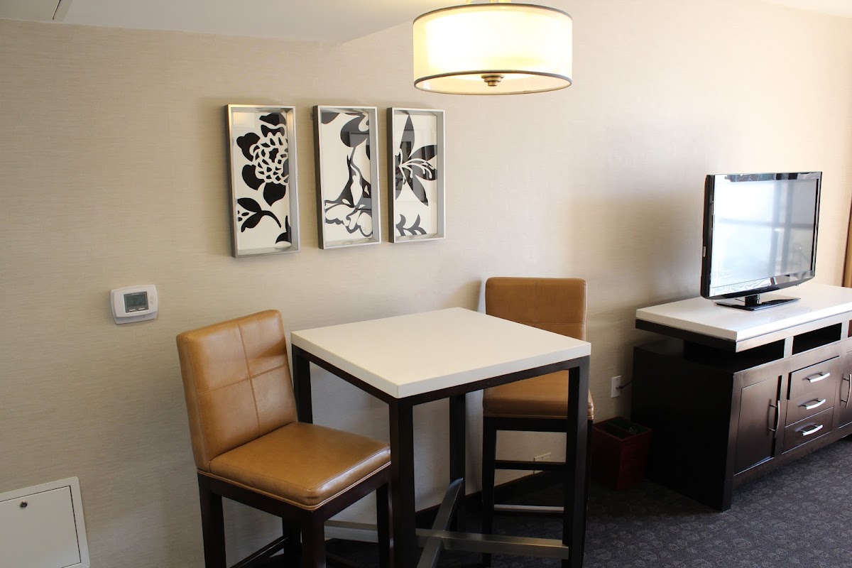 DoubleTree by Hilton Hotel Los Angeles Downtown Rooms 5