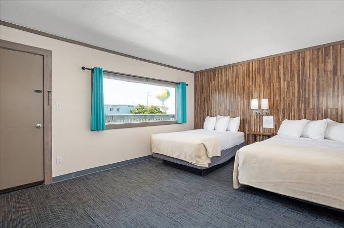 Beach Bum Inn Rooms 2