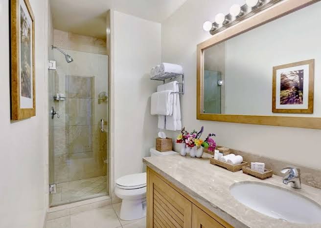 La Playa Hotel Rooms 1