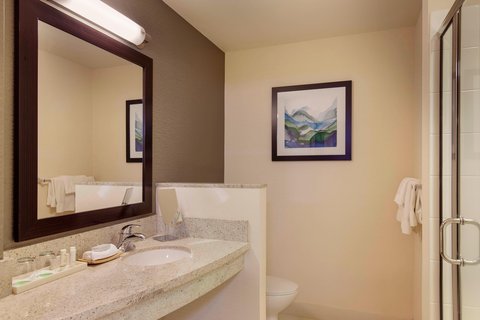 Courtyard by Marriott Portland City Center All 3