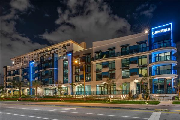 Cambria Hotel Fort Lauderdale Beach All 4