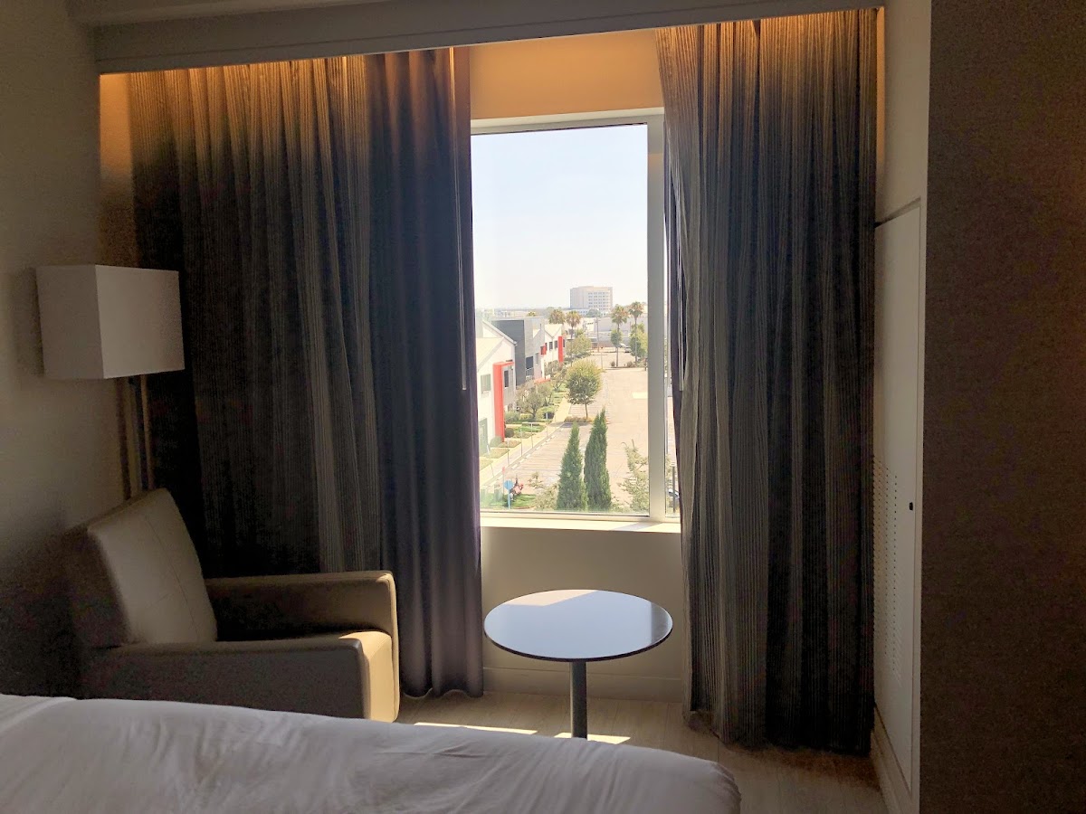 AC Hotel Los Angeles South Bay Rooms 4