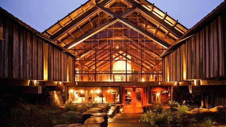 Timber Cove Resort