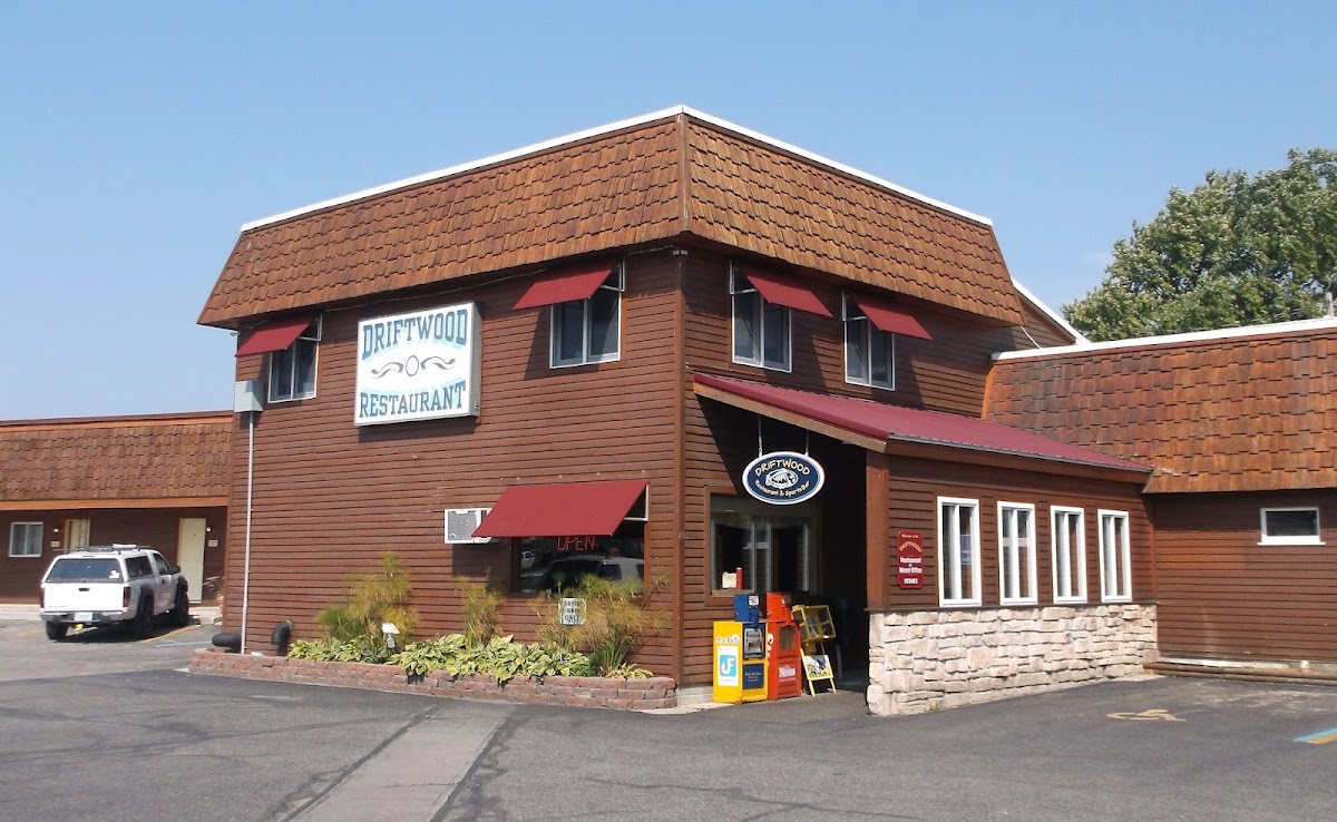 The Driftwood Motel Restaurant & Sports Bar All 5
