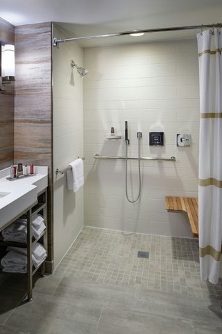 Auburn Hills Marriott Pontiac Rooms 2