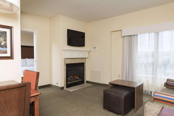 Homewood Suites by Hilton Lexington-Hamburg Rooms 5