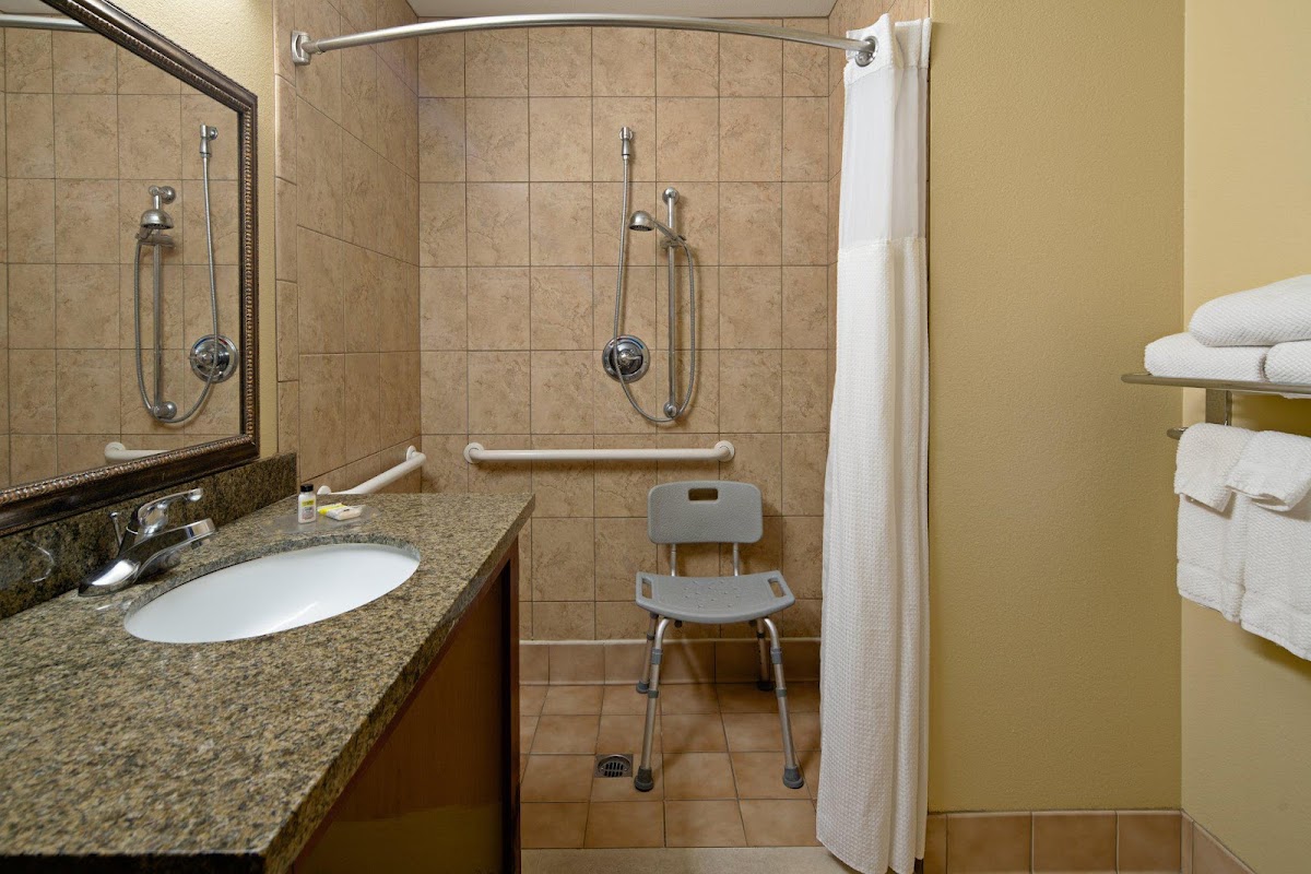 Staybridge Suites Palmdale by IHG Rooms 2